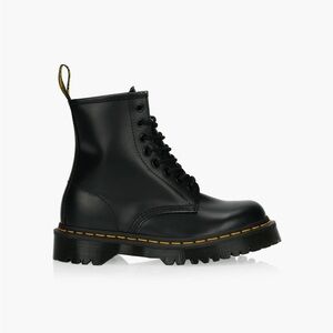 DR. MARTENS 1460 BEX PLATFORM